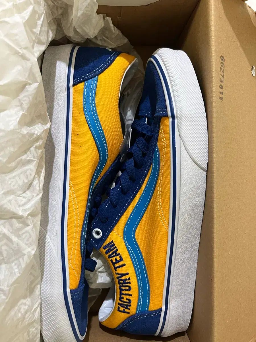 VANS レジェンド 275