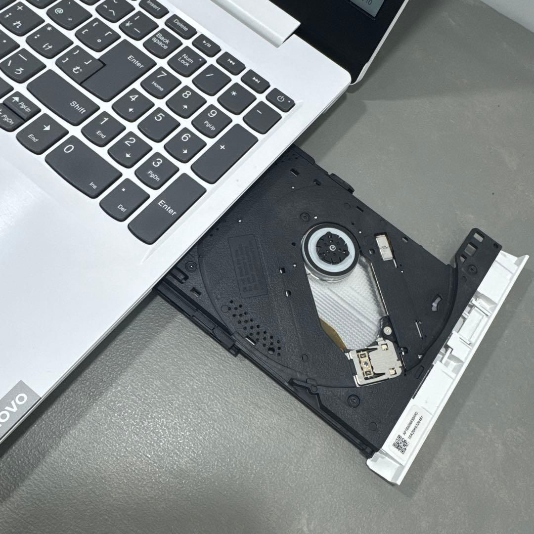 極上品】レノボブリザードホワイト☘11世代i5☘NVMe256+1TB - メルカリ