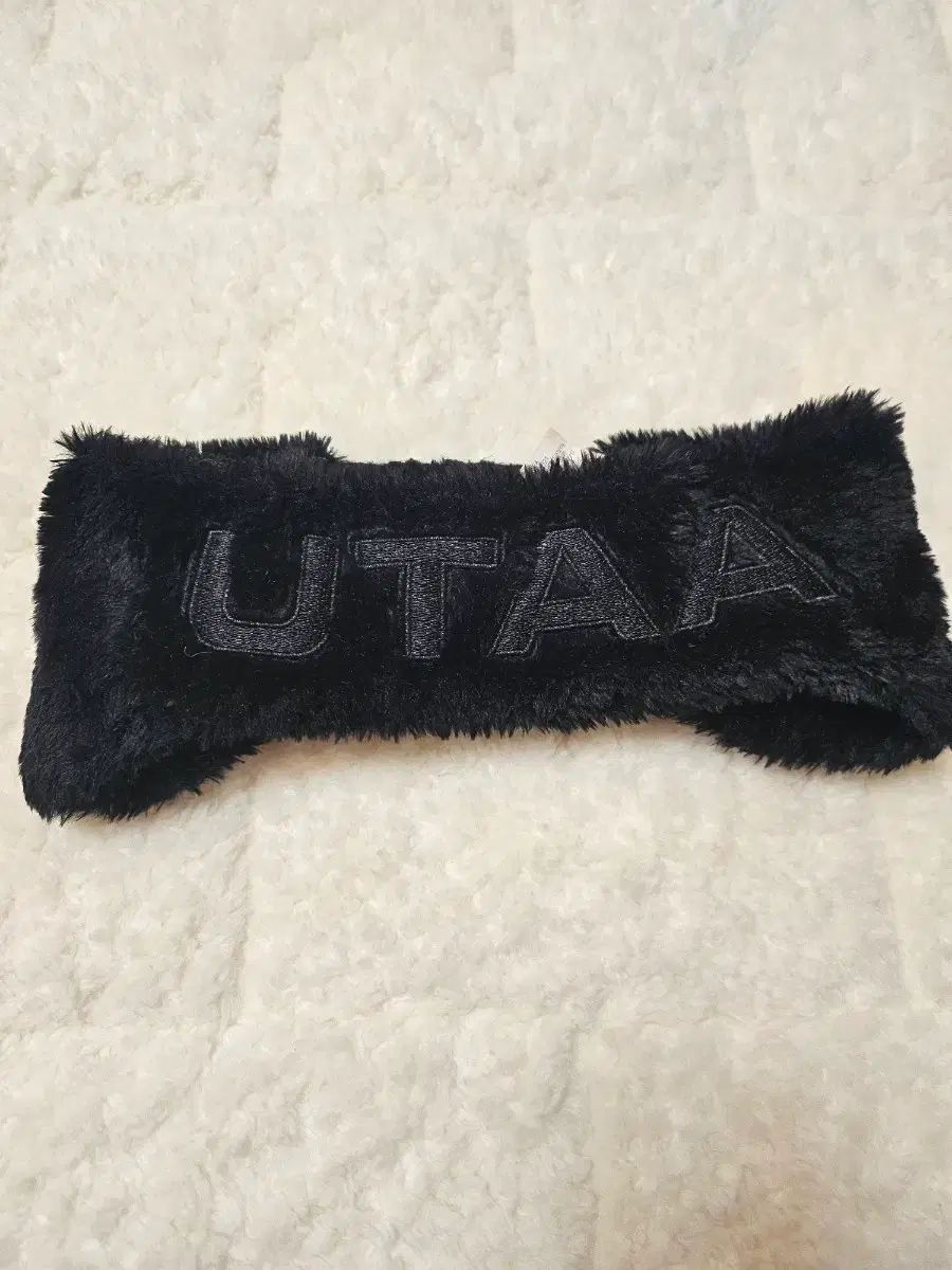 UTAA ユウタゴルフ ブラックファー ヘアバンド