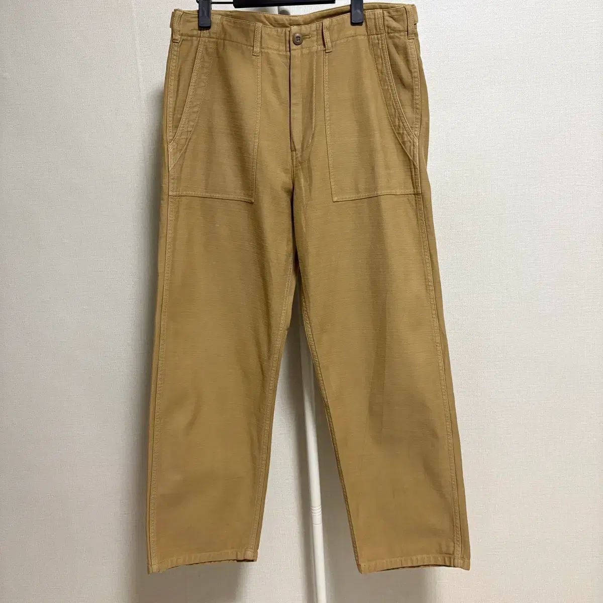 궁호 バッグサテン ファティーグパンツ | ベージュ M 32