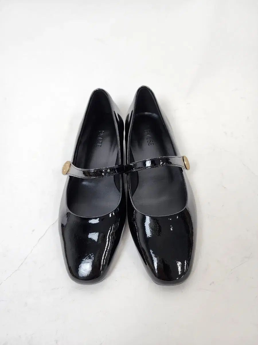 ビーミュウズ 現ベニューエット 靴 ハンドメイド メリージェーン 001