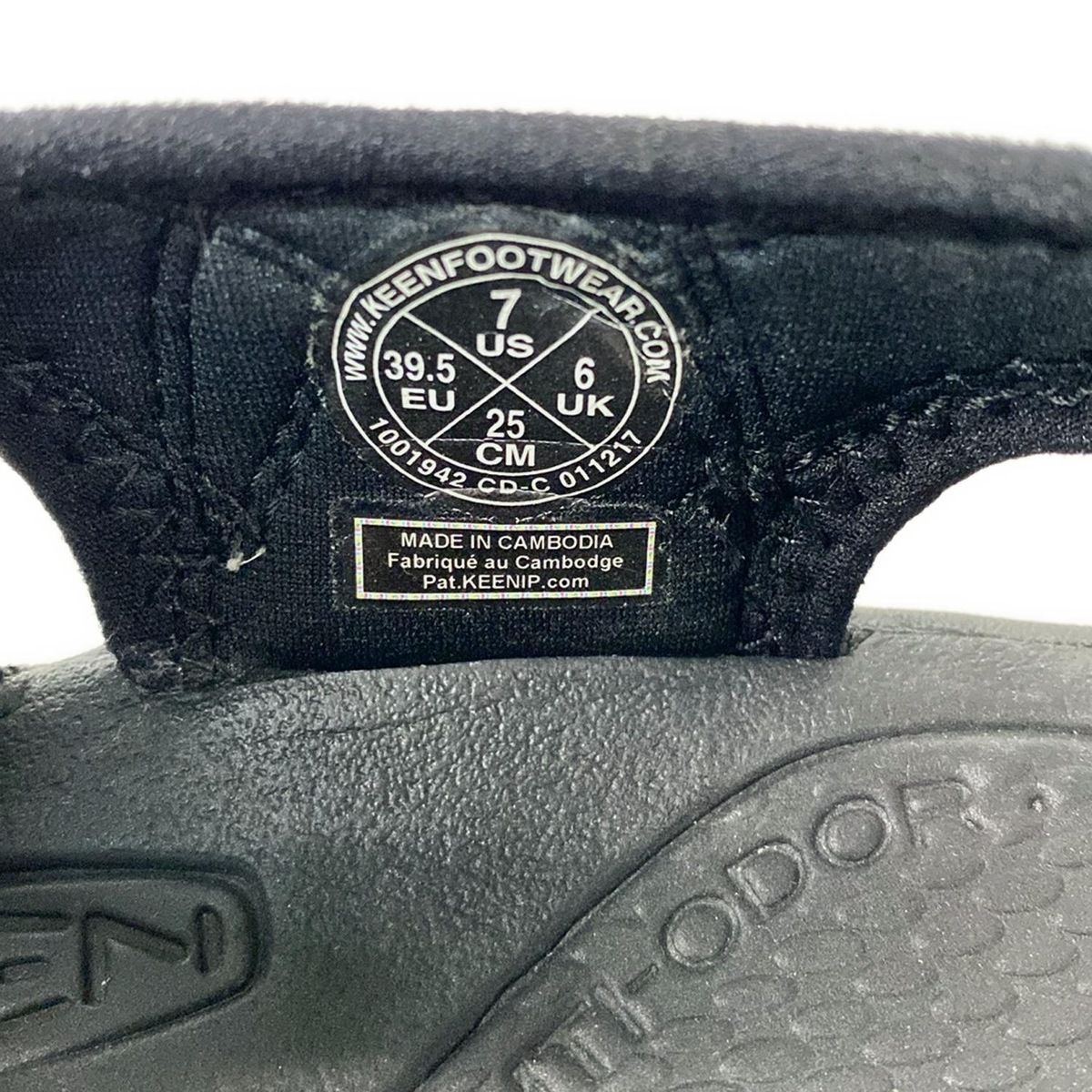  KEEN キーン サンダル 25 cm メンズ 黒 グリーン マルチ サンダル サンダル