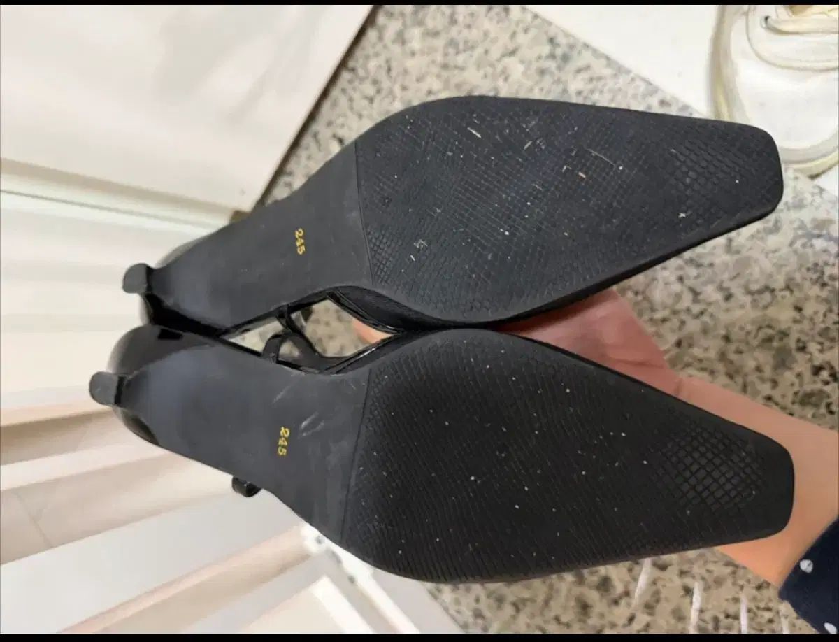 ビミュウ スリングバック 245 現ベニュエ