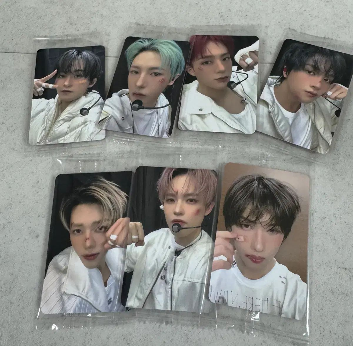 ショーケース 1部 未公開トレカ セット - メルカリ