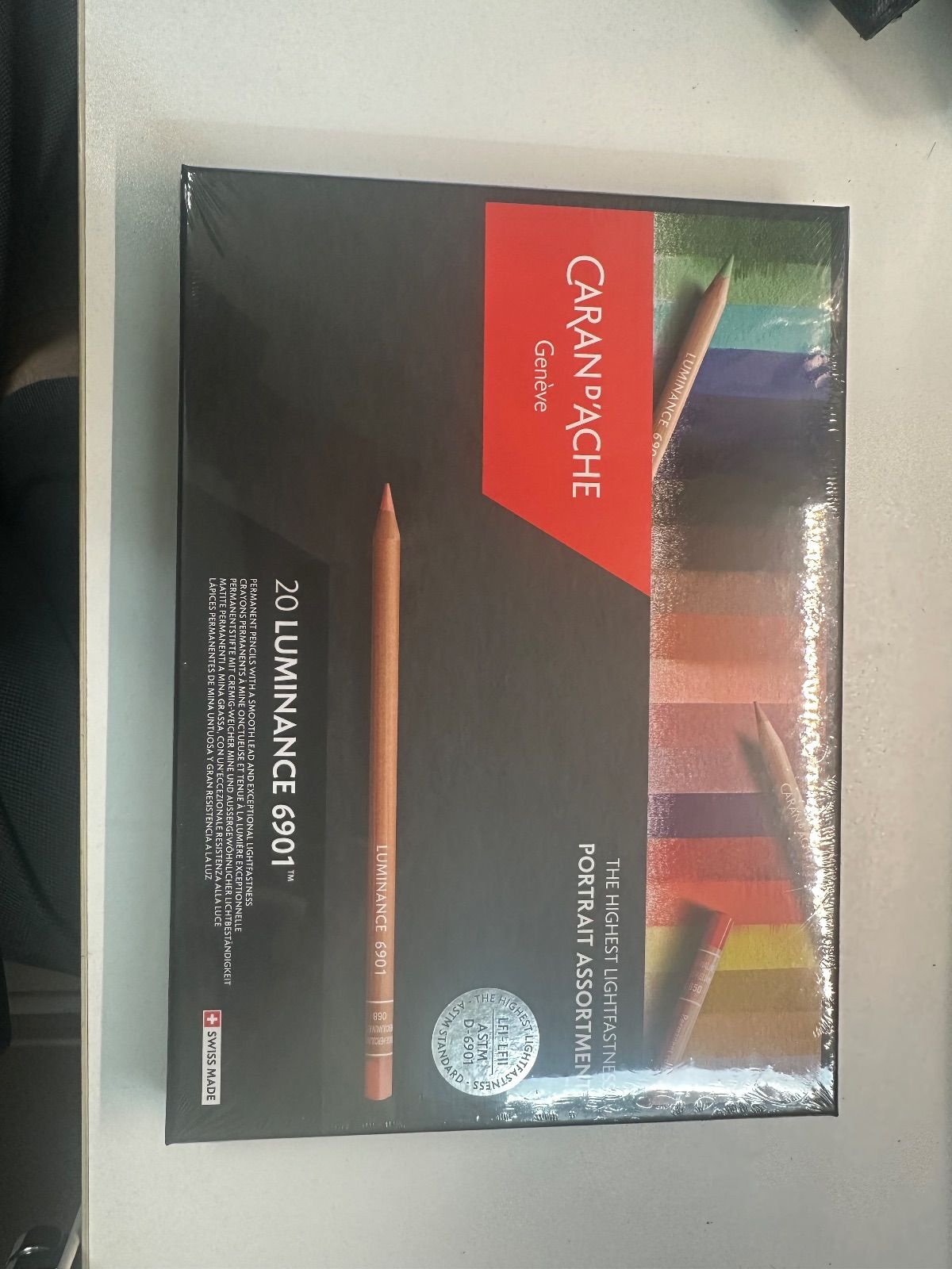 ホルベイン色鉛筆 カラン ダッシュ 6901 920 ルミナンス ポートレート セット 紙箱入