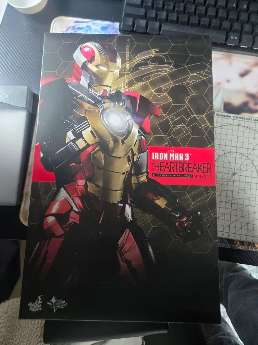 ホットトイズ アイアンマン3 ハートブレイカー フィギュア
