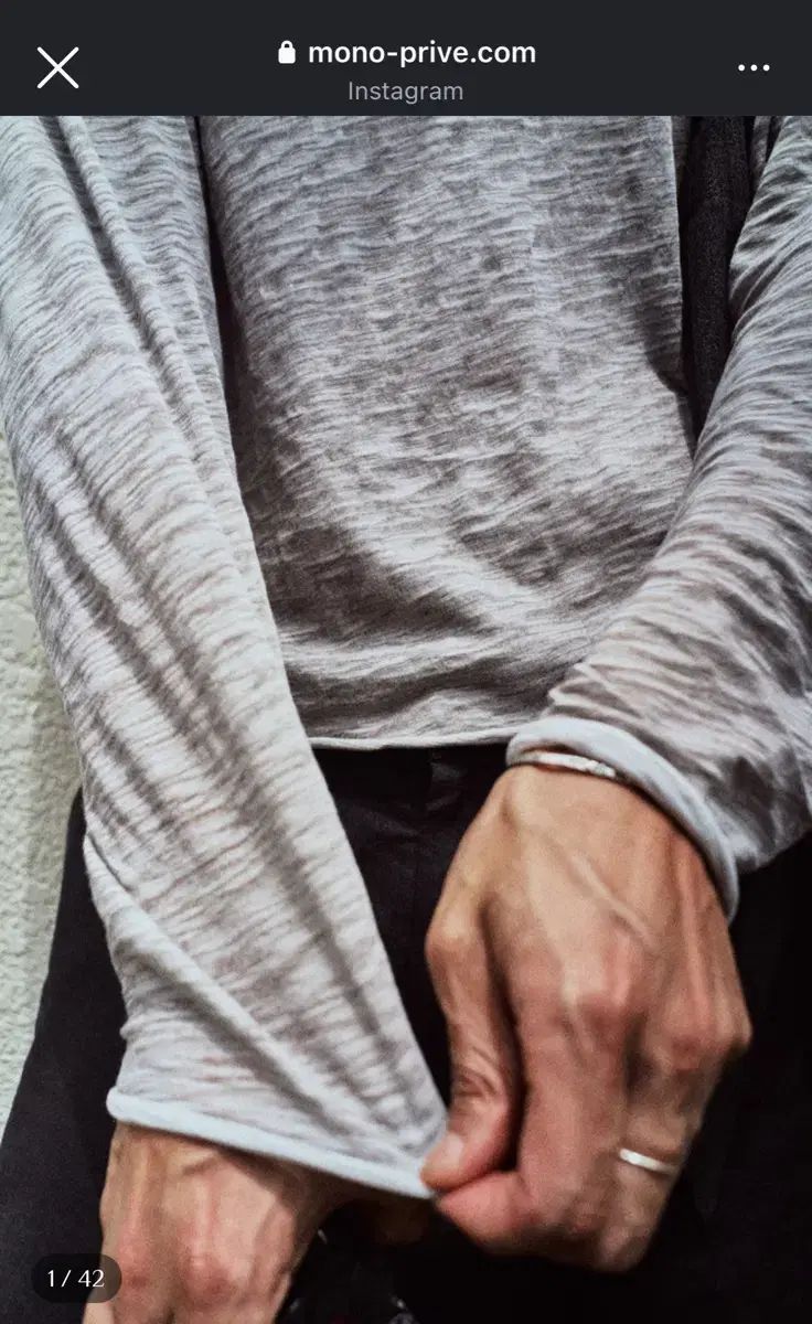 Mono prive Textured Roll Long Sleeve 2