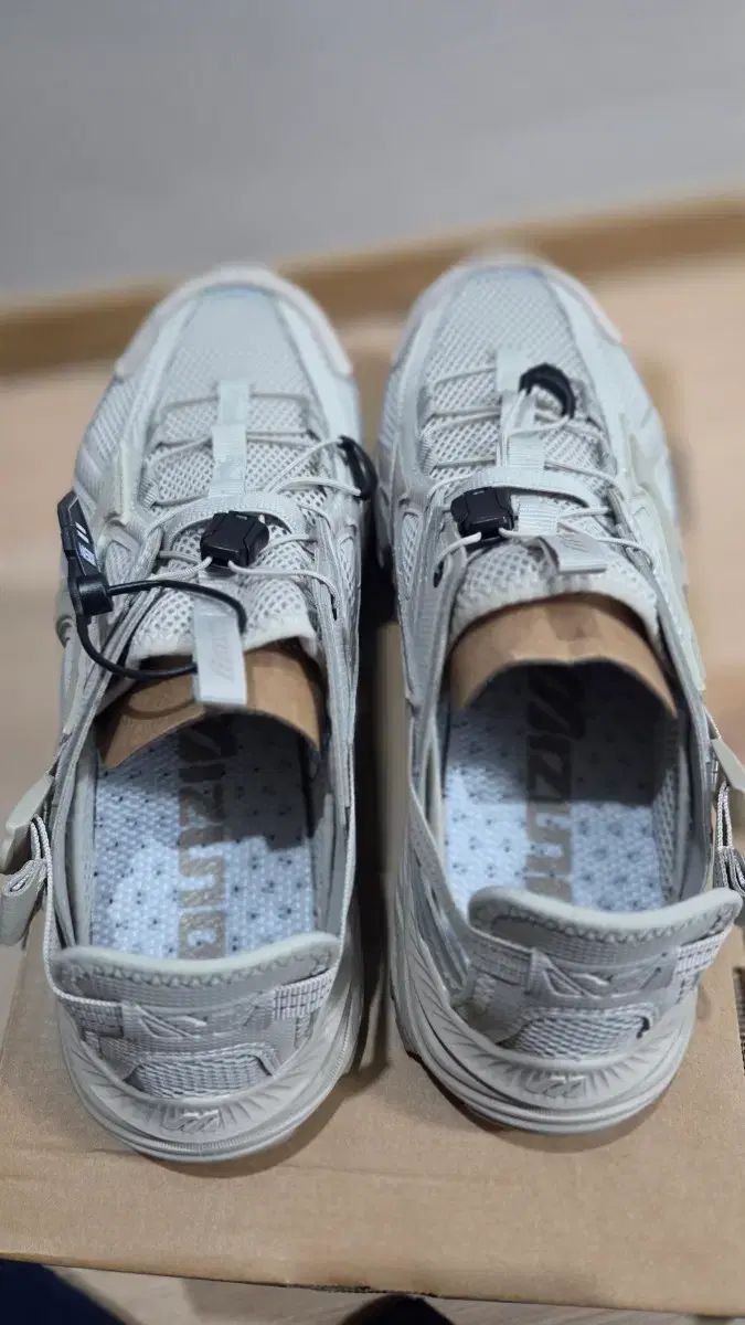 ミズノ レーサー トレイル se サンド 260