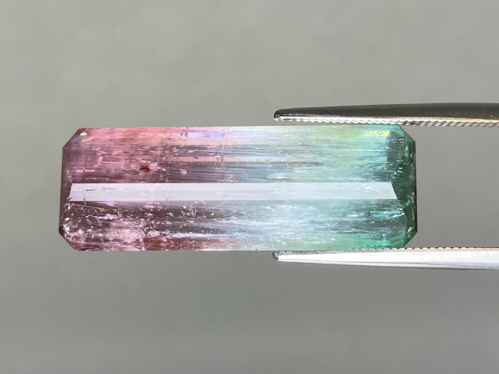 パーティーカラードトルマリン 天然 17.504ct 中央宝石ソーティング