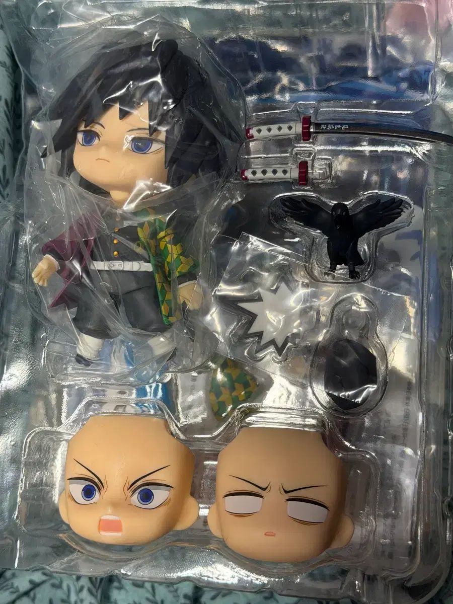 鬼滅の刃 冨岡 義勇 ねんどろいど ねんど ぬい 缶バッジ