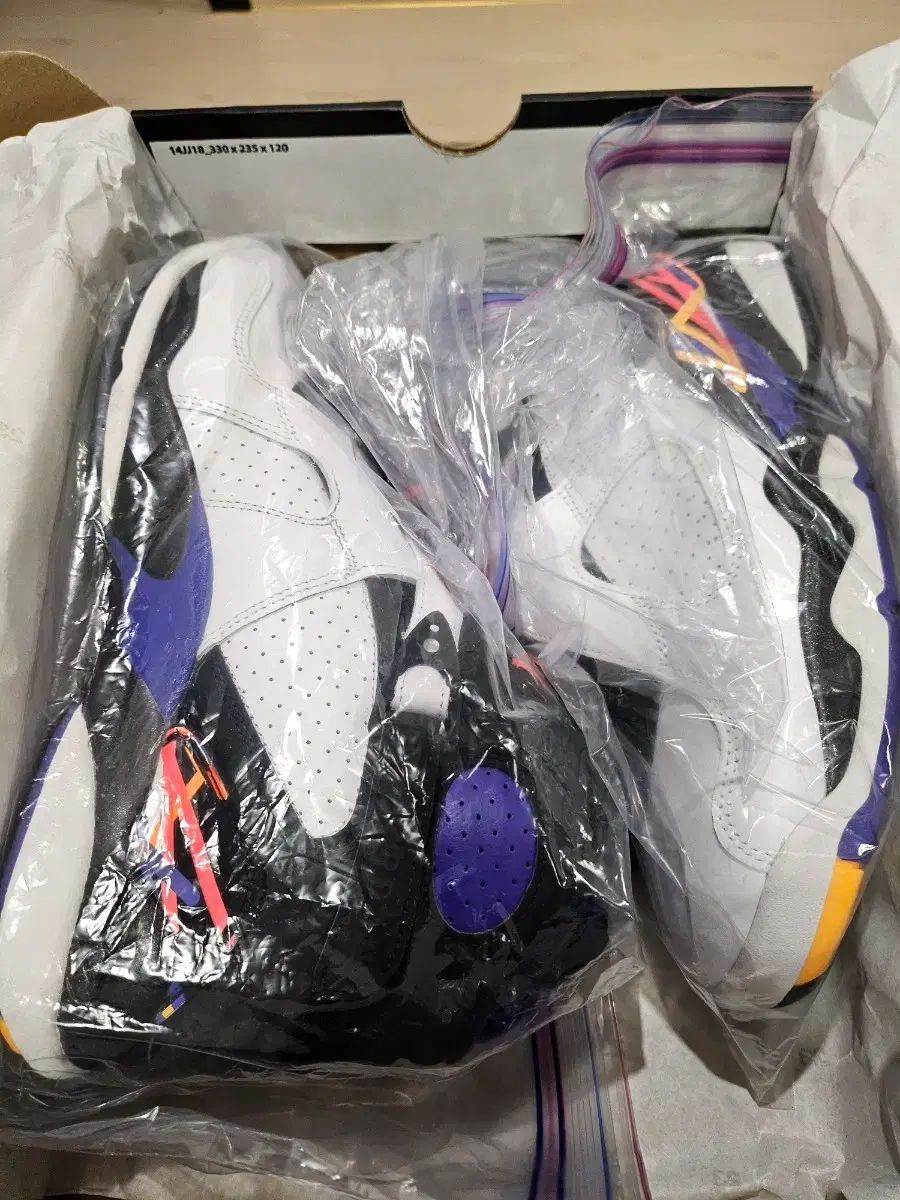 ジョーダン8 スリーフィット マン 250