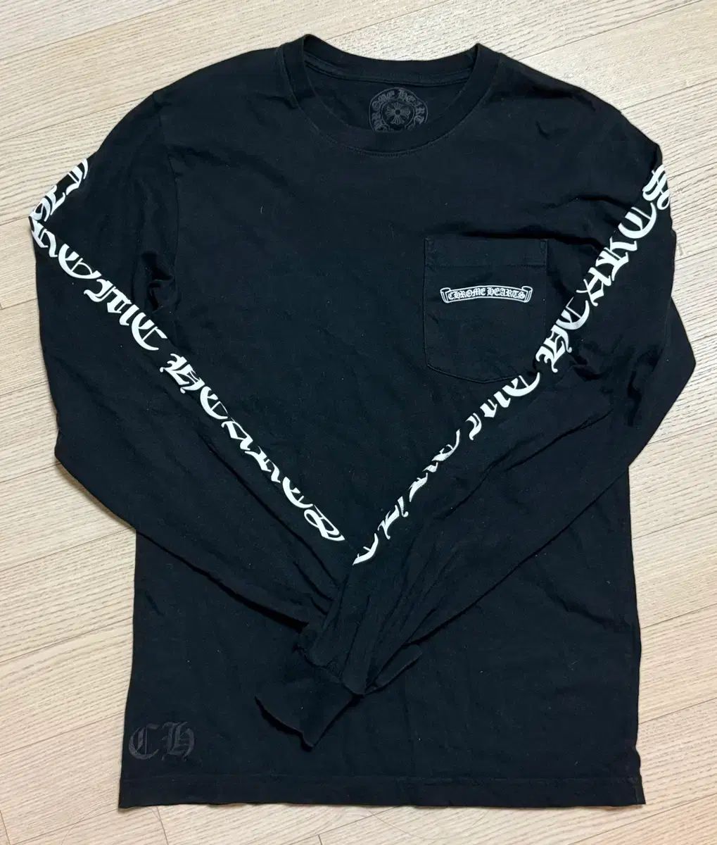 クロムハーツ スクロール ロゴ ロングスリーブ Tシャツ ブラック S