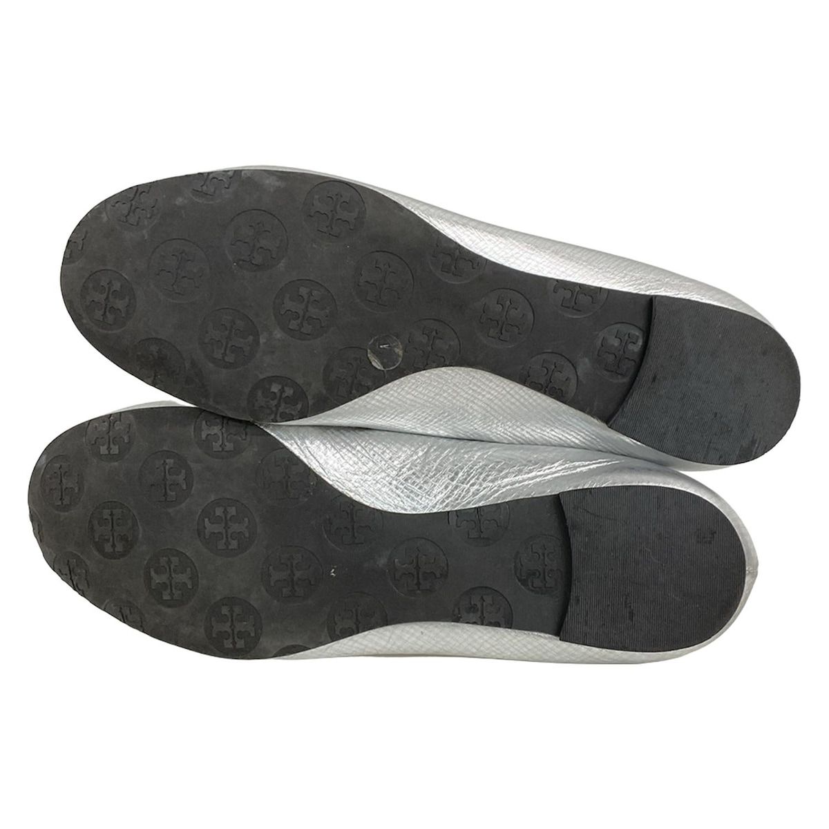 TORY BURCH(トリーバーチ) フラットシューズ 8M レディース - シルバー