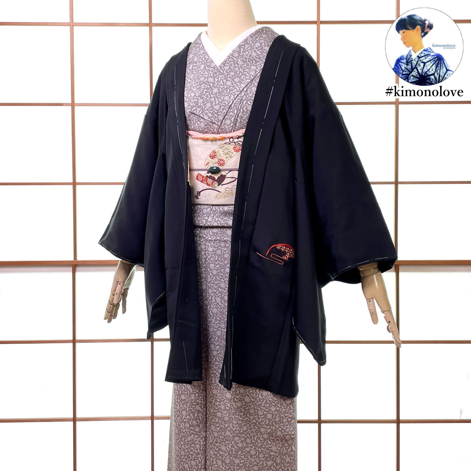 羽織 絵羽織 正絹 手刺繍 金糸 雪輪芝青海波 宝尽くし ブラック 羽織紐付き 着物 kimonolove オゾン消臭サービス A-2614