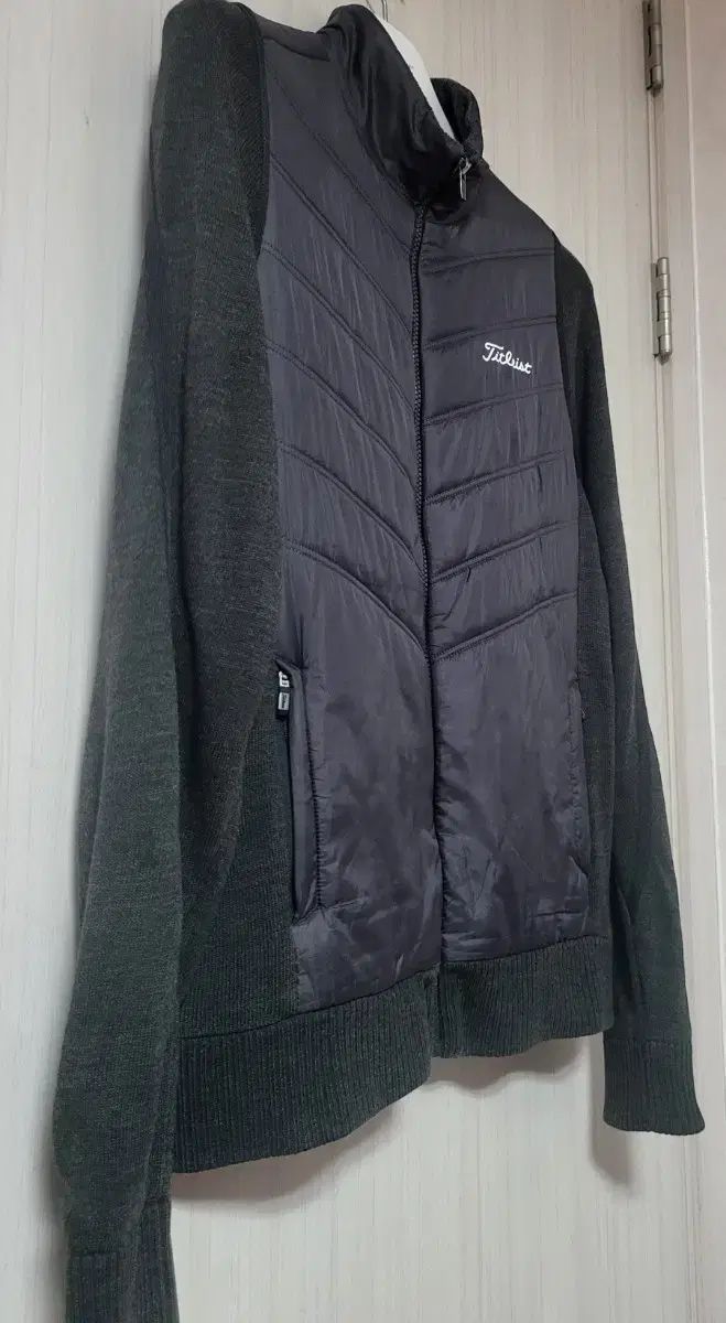 |Titleist 男性 冬用防風ウィンドブレーカー アウター XL 105