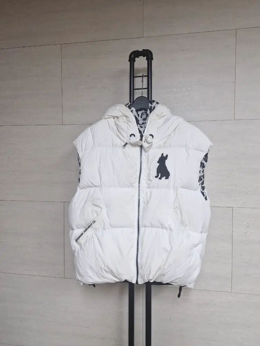 ライフウォーク 白 リバーシブル フード ダウン ベスト