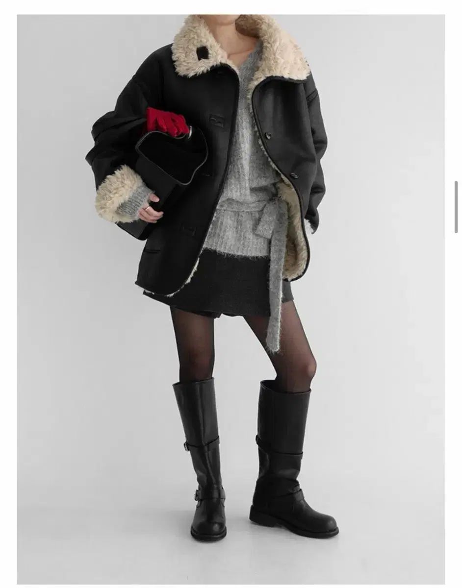 マニック リングフェアー リバーシブル ファー ムートン ジャケット