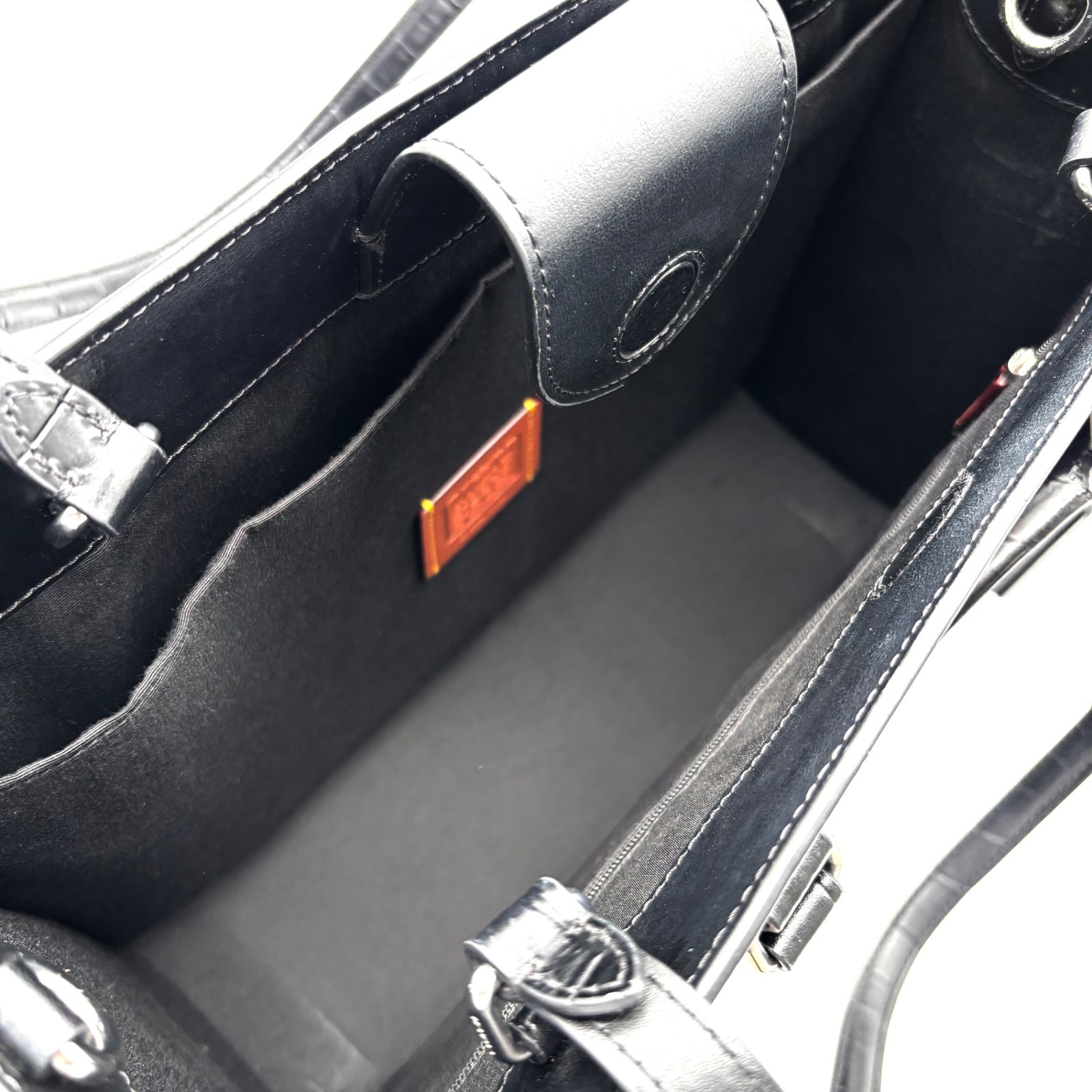 ブラック レディース