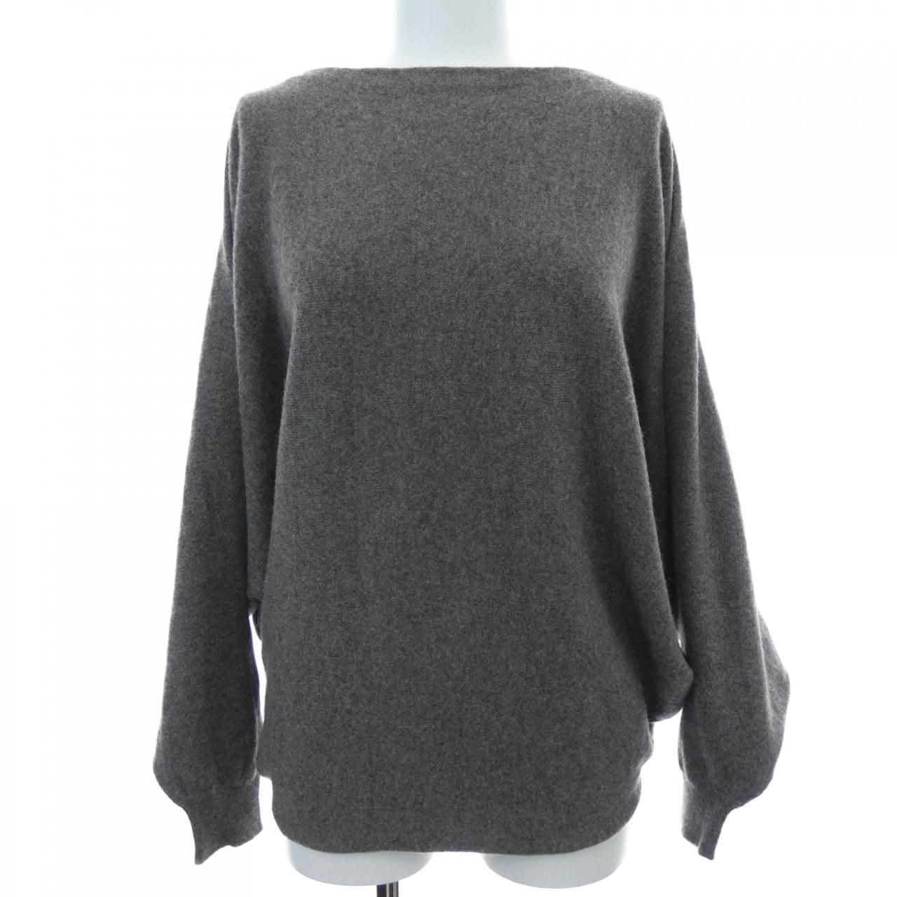 エルメス HERMES 37-7702. ニット