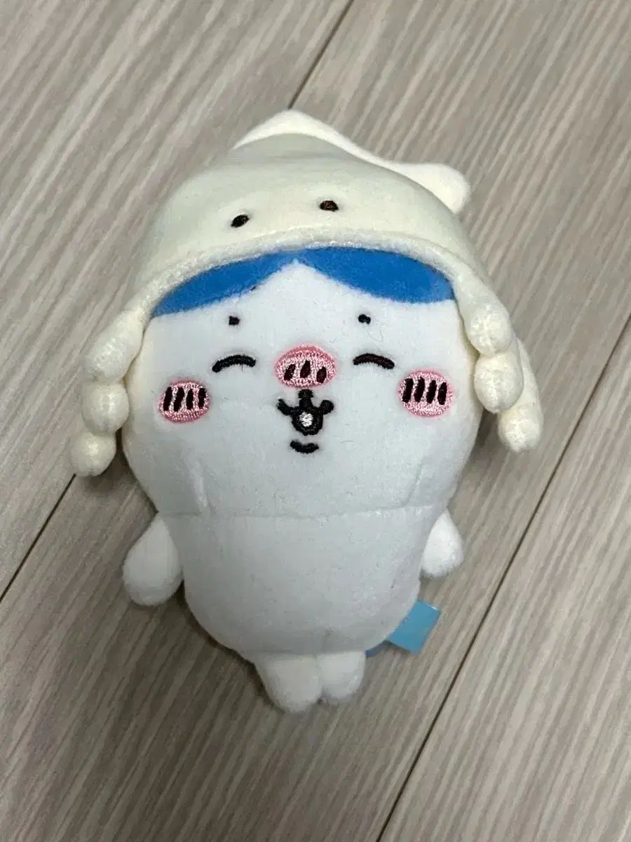 新品 小（M）】Ado よだか（YODAKA） トラックジャケット 缶バッジ付