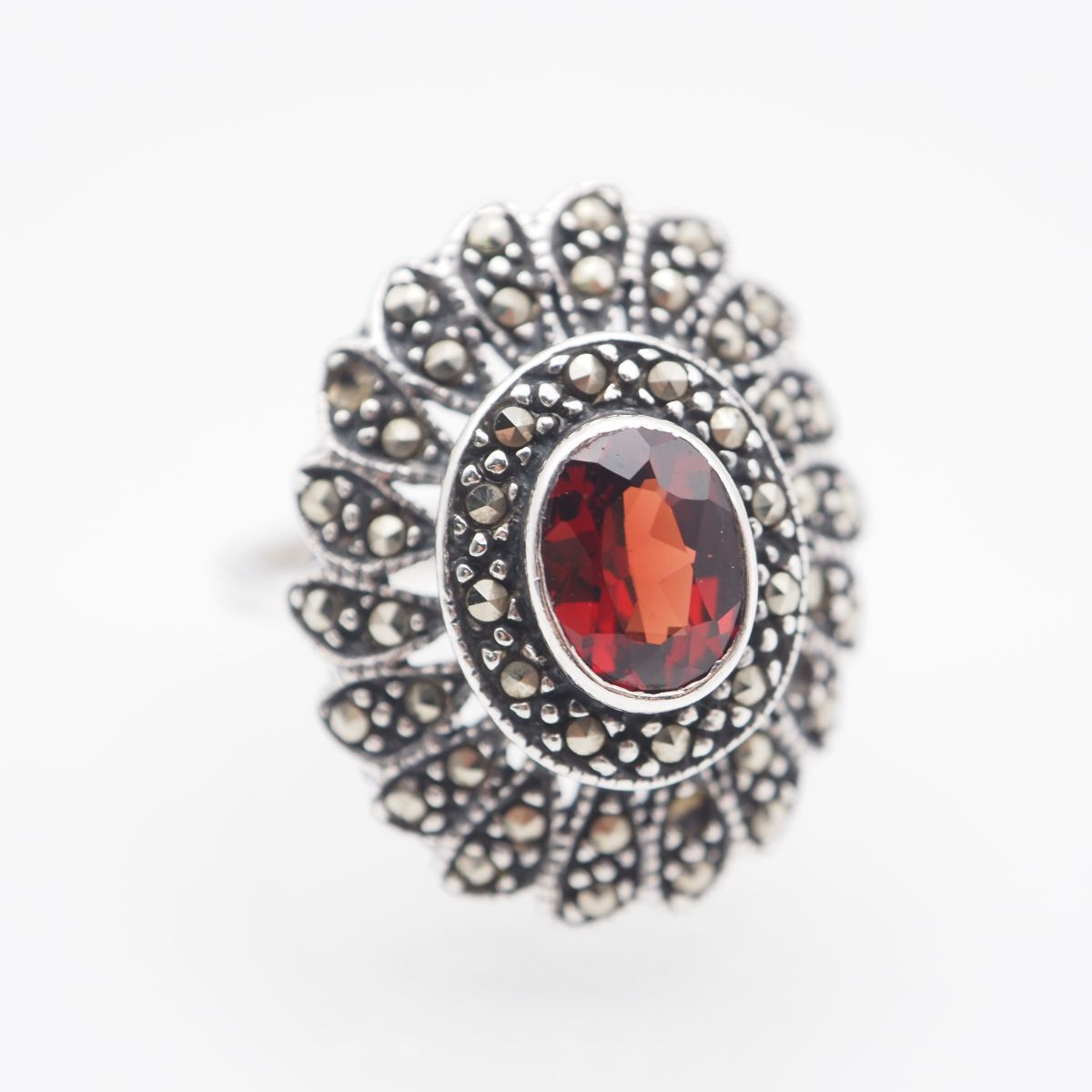 J934 ガーネット マーカサイト NF 925刻印 リング デザイン シルバー