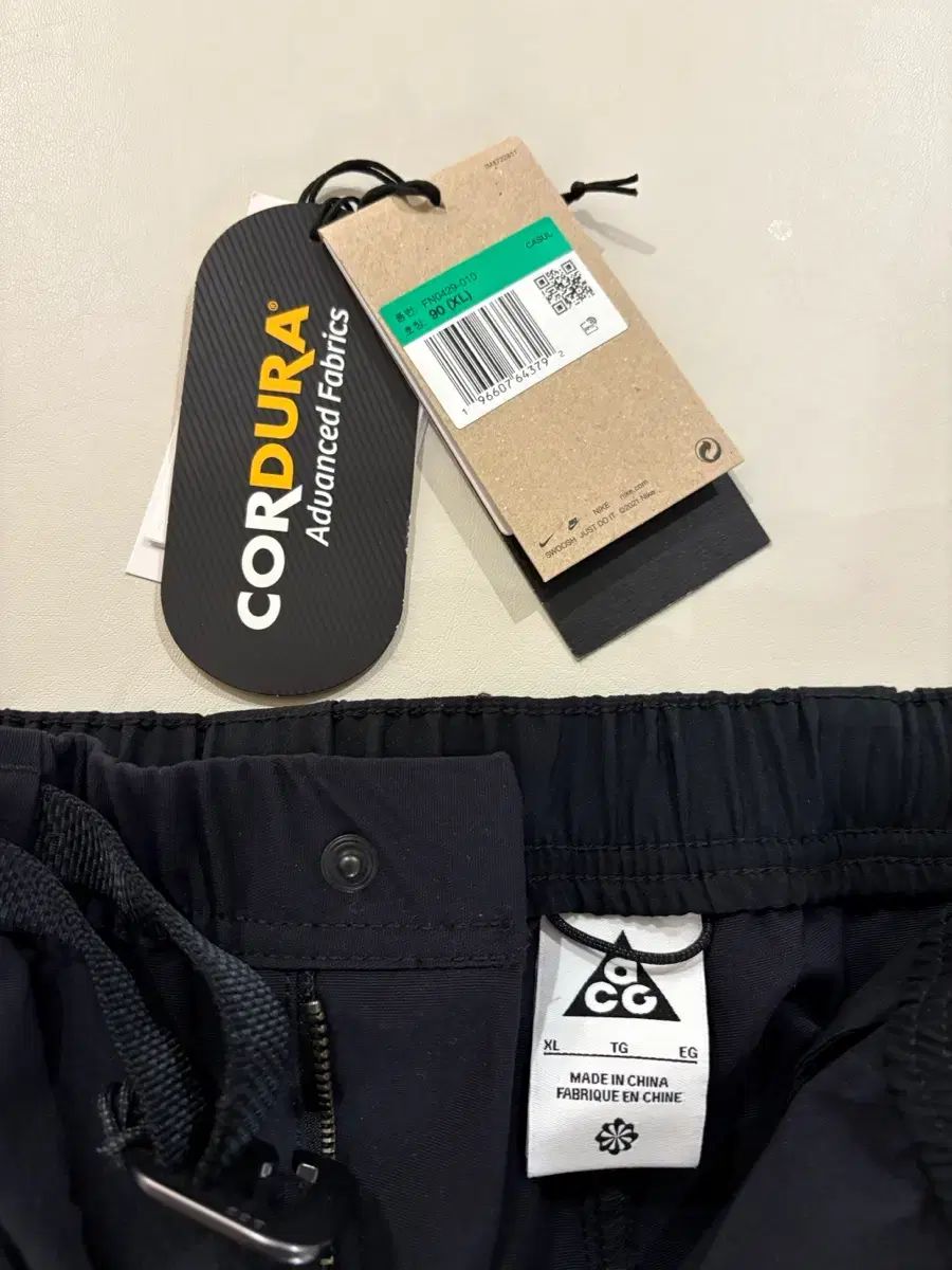 ナイキ acg スミス サミット シア xl