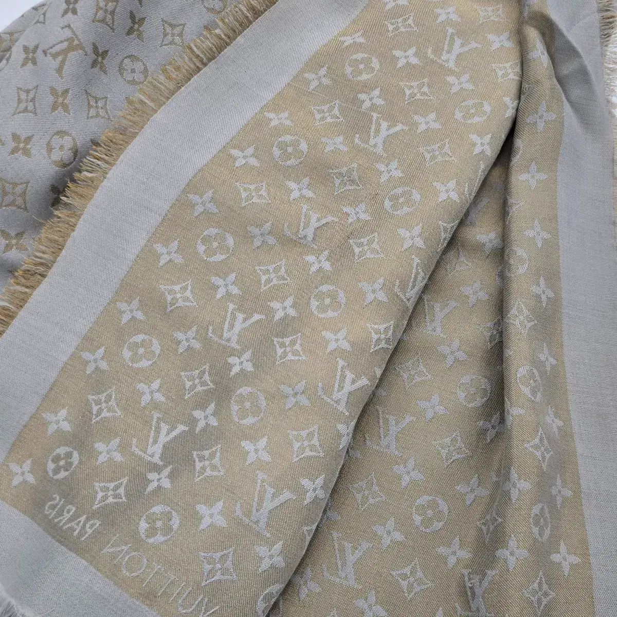  Louis Vuitton LV モノグラム シャイン ジャイアント ショール マフラー バンダナ スカーフ 小物