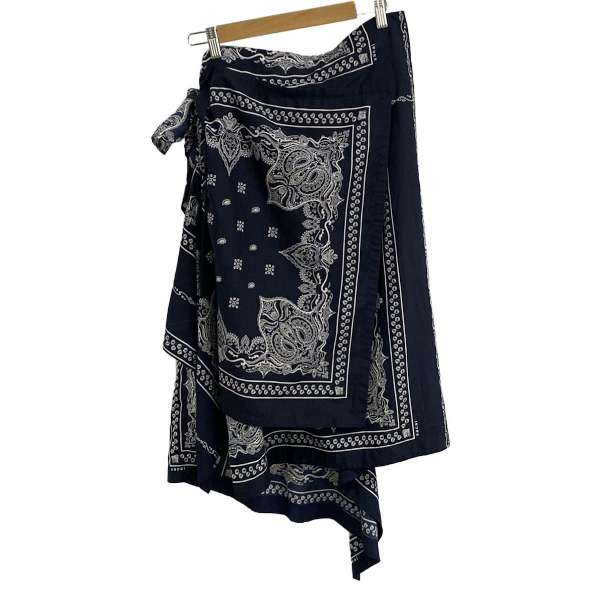 サカイ ロングスカート サイズ3 L レディース - 19-04270 ダークネイビー×白 バンダナ柄 変形デザイン ペイズリー柄 ラップスカート