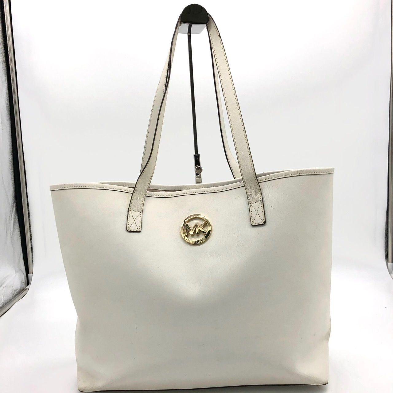 マイケルコース トートバッグ 白 MICHAEL KORS レザー 中古 B - メルカリ