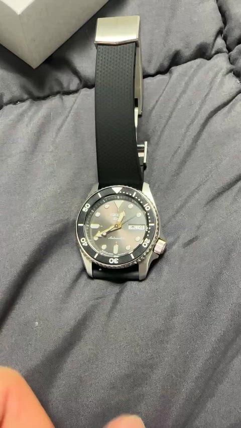  SEIKO5 SBSA301 ダイバーズ ウォッチ 腕時計 ベーシック 自動巻き時計 腕時計(アナログ)