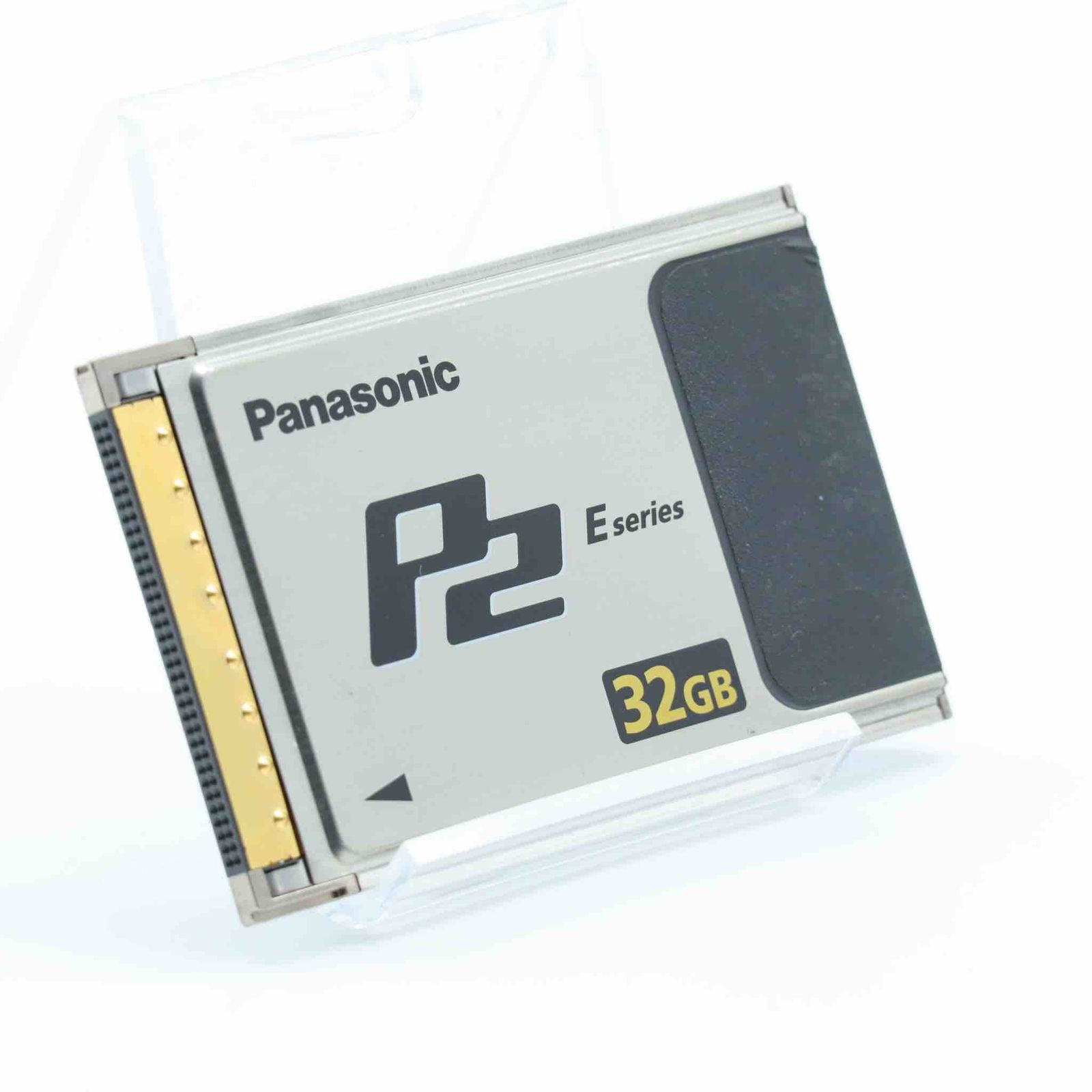 Panasonic AJ P 2カード 32 GB ケース付 632 2