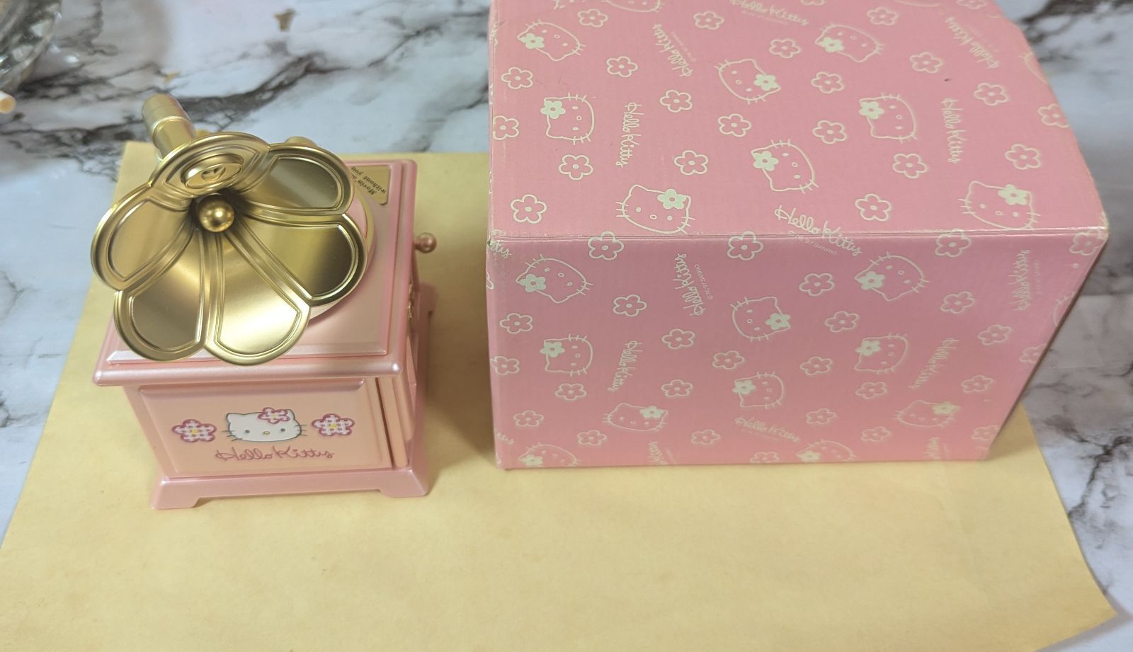 ハローキティ オルゴール ジュエリーボックス - メルカリ