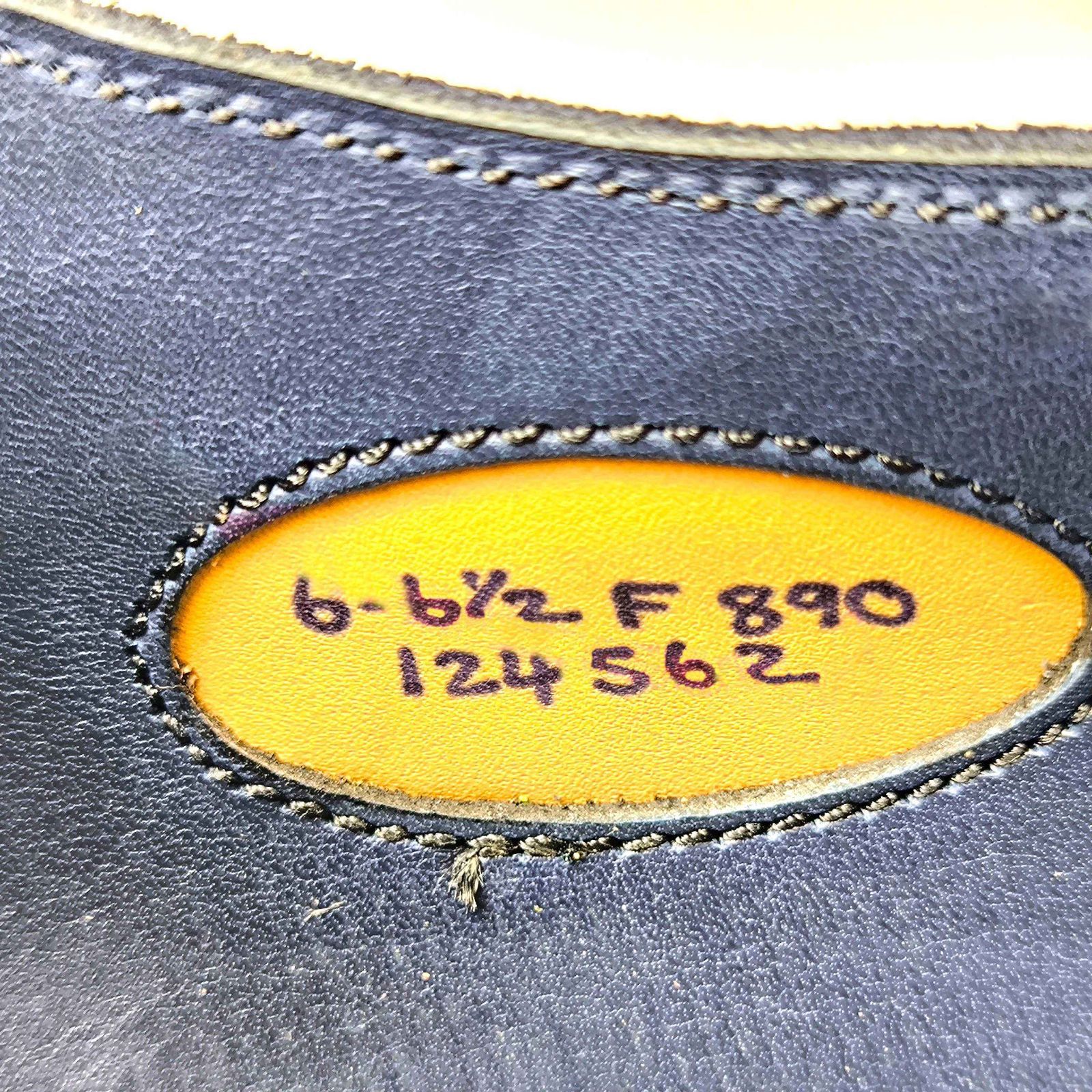 ネイビー スエード