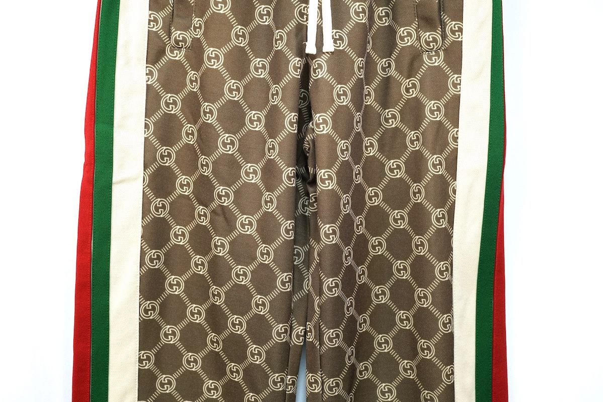 GUCCI グッチ GGジャガード インターロッキング Gスナップ ジョギング