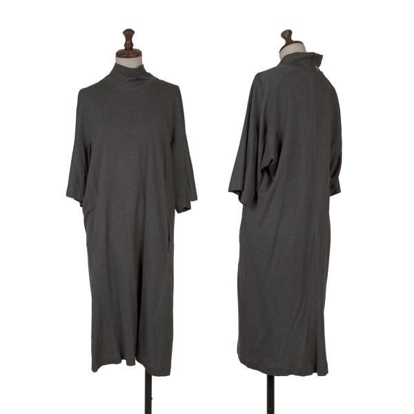 イッセイミヤケ ハートISSEY MIYAKE HaaT ORJ ネックロゴプリント