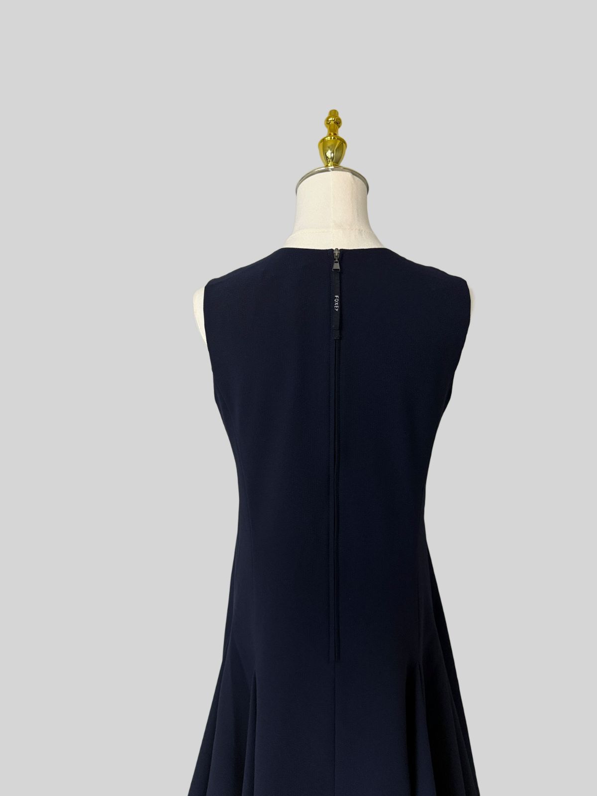 極美品 フォクシー ドレス クレセント ワンピース ミッドナイトブルー Yahoo!オークション -「フォクシー ミッドナイトブルー」(ワンピース