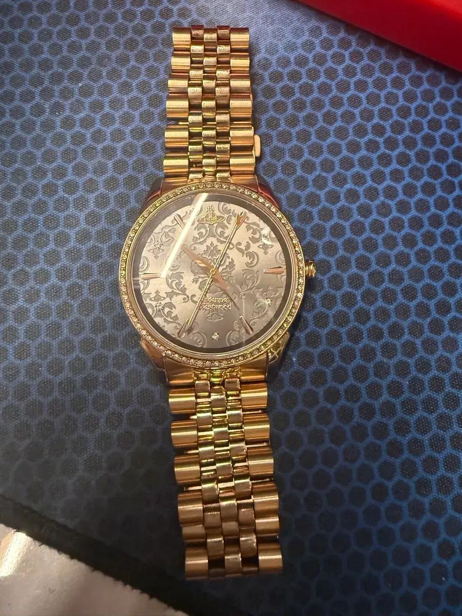 VIVIENNE WESTWOOD ヴィヴィアン ウエストウッド 腕時計