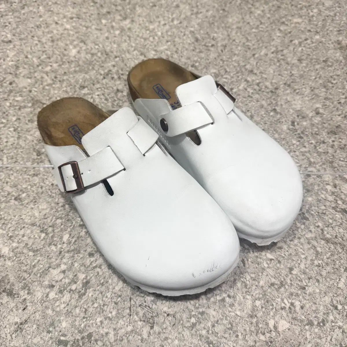 37 ビルケンシュトック ボストン 白