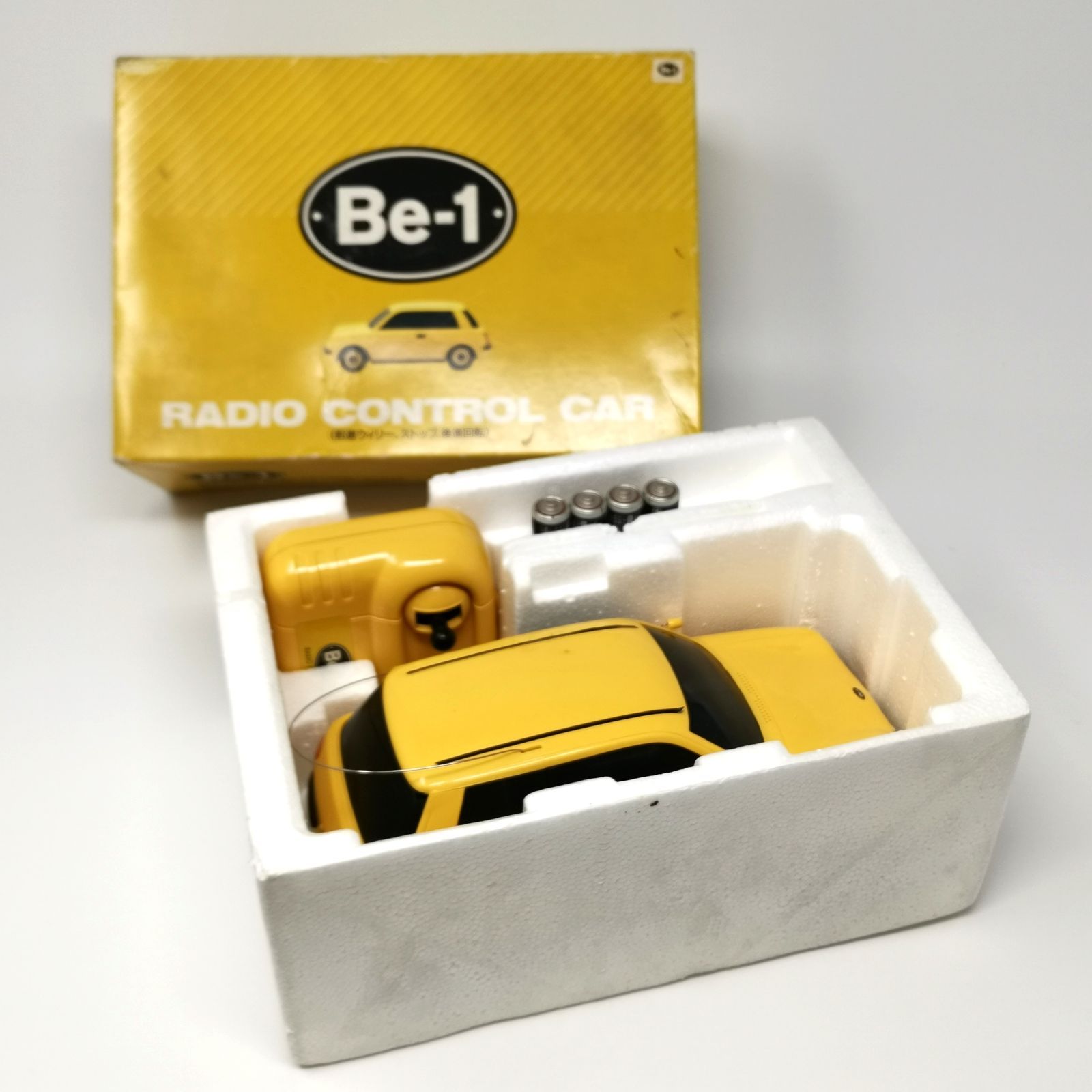 希少 Be-1 RADIO CONTROL CAR ラジコン パンプキンイエロー バンダイ