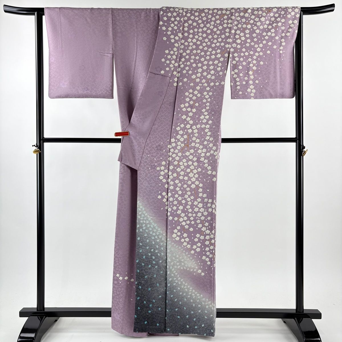 ★専用★未使用品 訪問着 枝花 くすみ紫 枝花 綸子 金彩 身丈162.0cm 訪問着 身丈164cm 裄丈66.5cm M 袷 菅有鬼一 落款 枝花 花びら 金彩