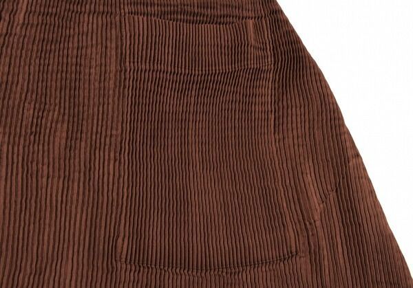 く*ん様 6141アイム プロダクト イッセイミヤケ プリーツ エプロン イッセイミヤケISSEY MIYAKEアイムプロダクト im product バックボタン