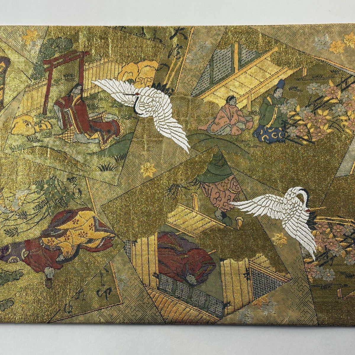 美品】 袋帯 秀品 本金箔總通柄 伊勢物語絵巻 人物 刺繍 金糸 金色 全