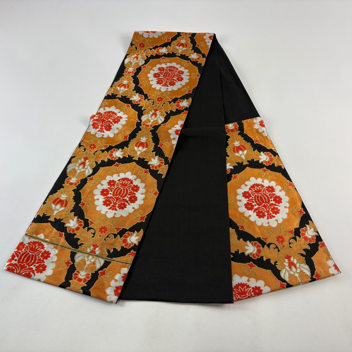 袋帯 秀品 川島織物 落款 華文 草花 金糸 刺繍 墨色 六通 正絹 【中古