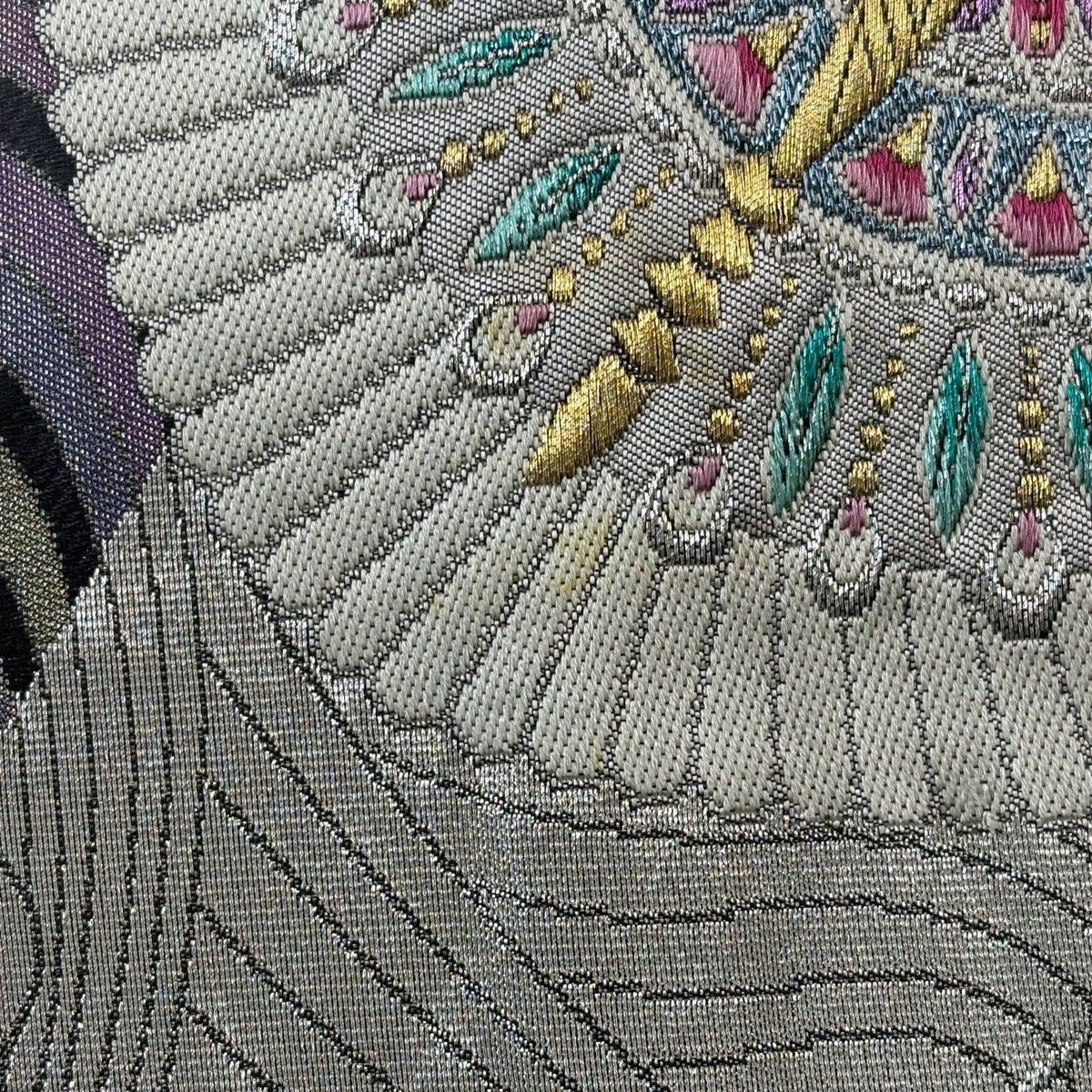 袋帯 秀品 関西仕立て 蝶 幾何学模様 金銀糸 刺繍 灰紫 六通 正絹