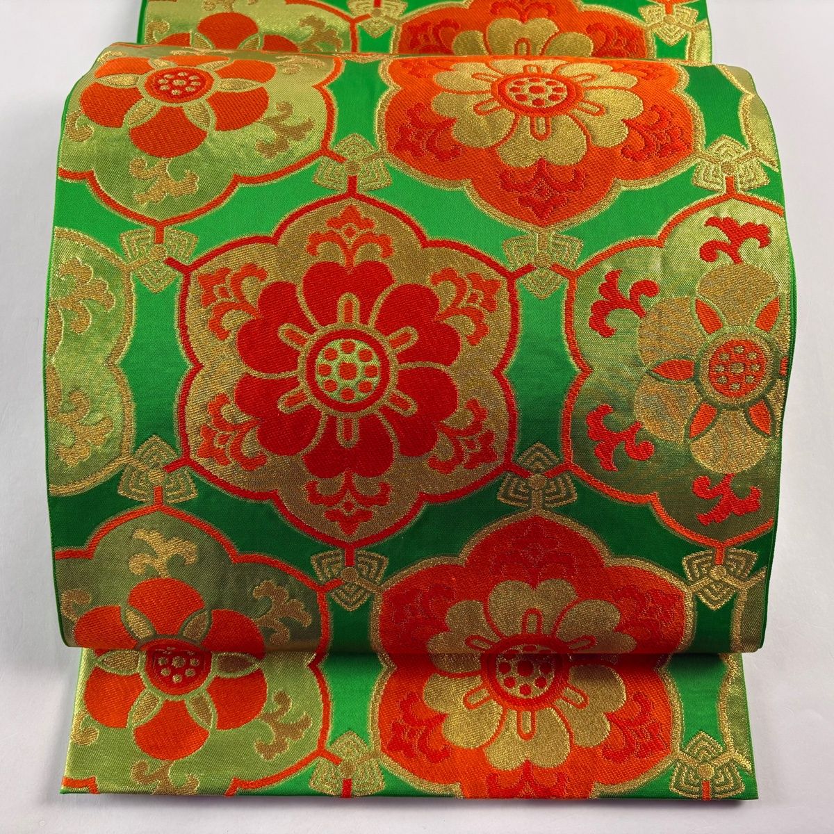 袋帯 秀品 川島織物 落款 華文 金糸 刺繍 黄緑色 六通 正絹 【中古