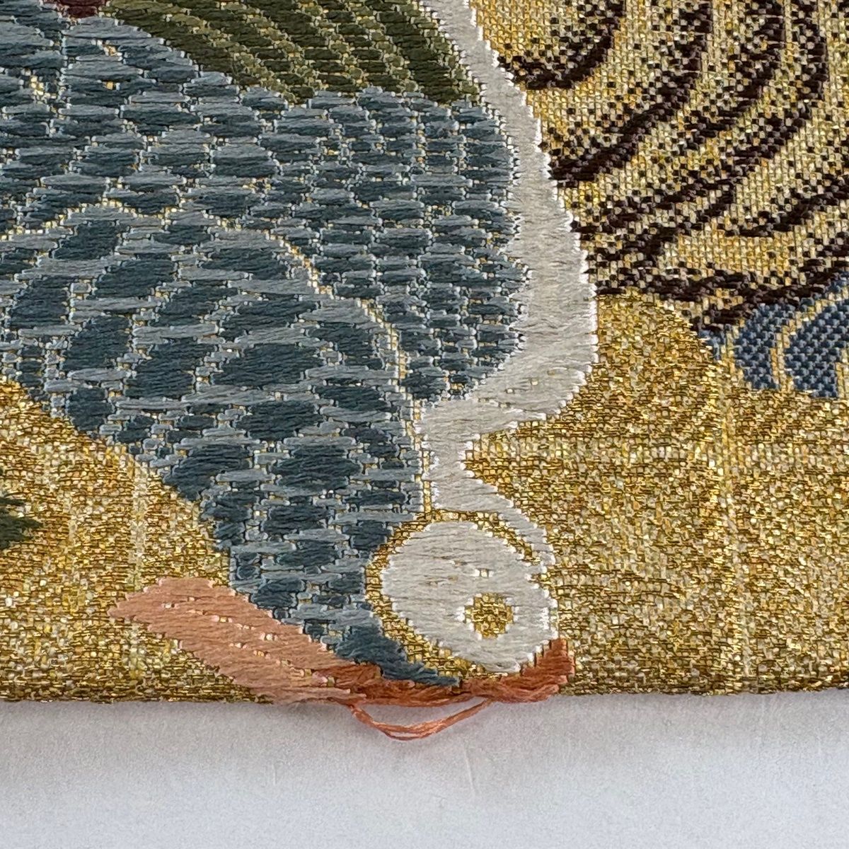 美品】 袋帯 秀品 花鳥 松竹梅 唐織 箔 金色 六通 正絹 【中古