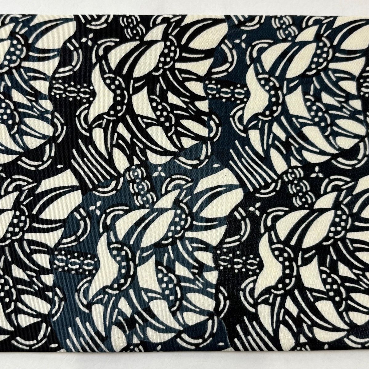  名古屋帯 秀品 葉柄 幾何学模様 藍色 正絹 名古屋帯 帯