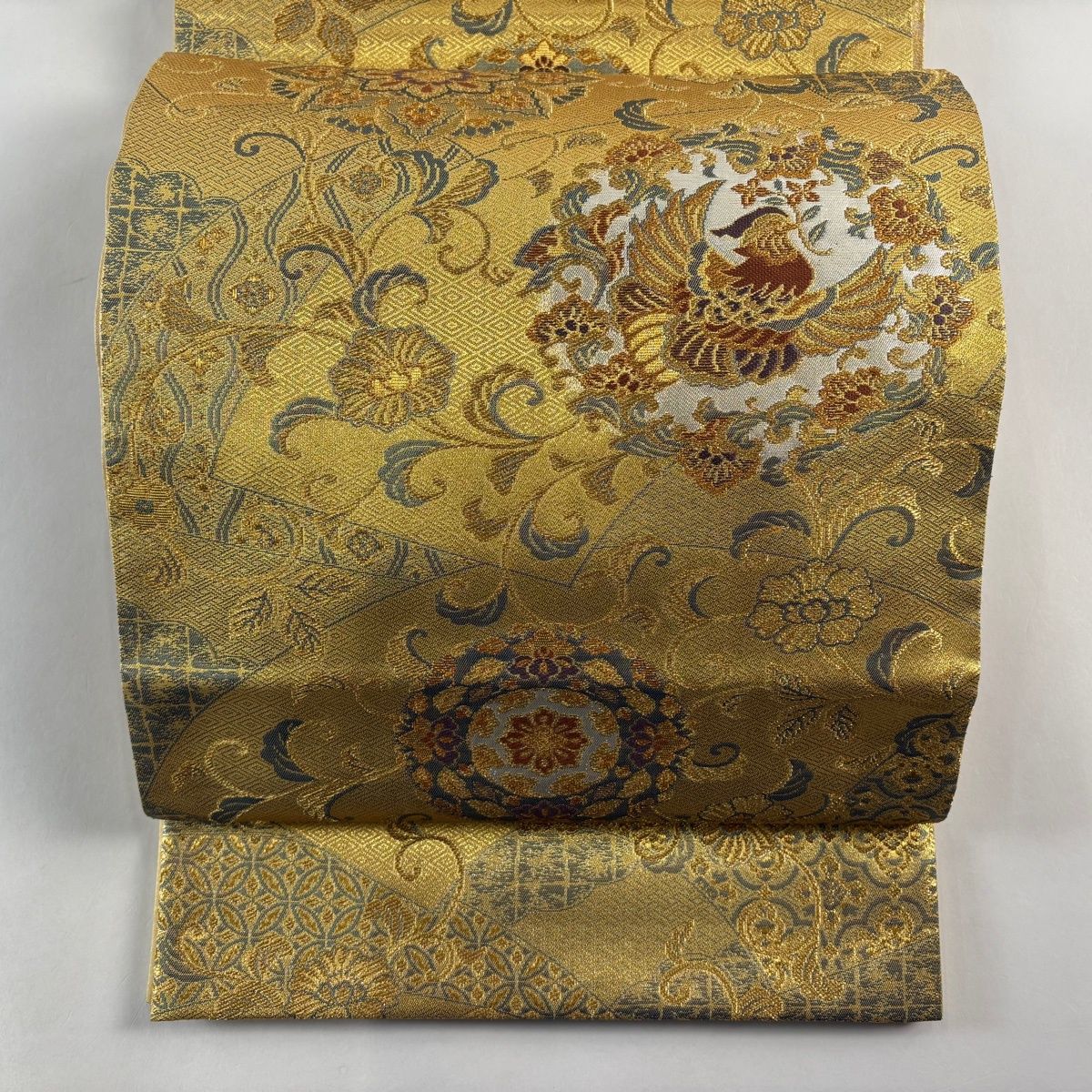 袋帯 美品 六通 箔 正絹 秀品 華文 金糸 花唐草 中古 墨色 名品 金銀糸