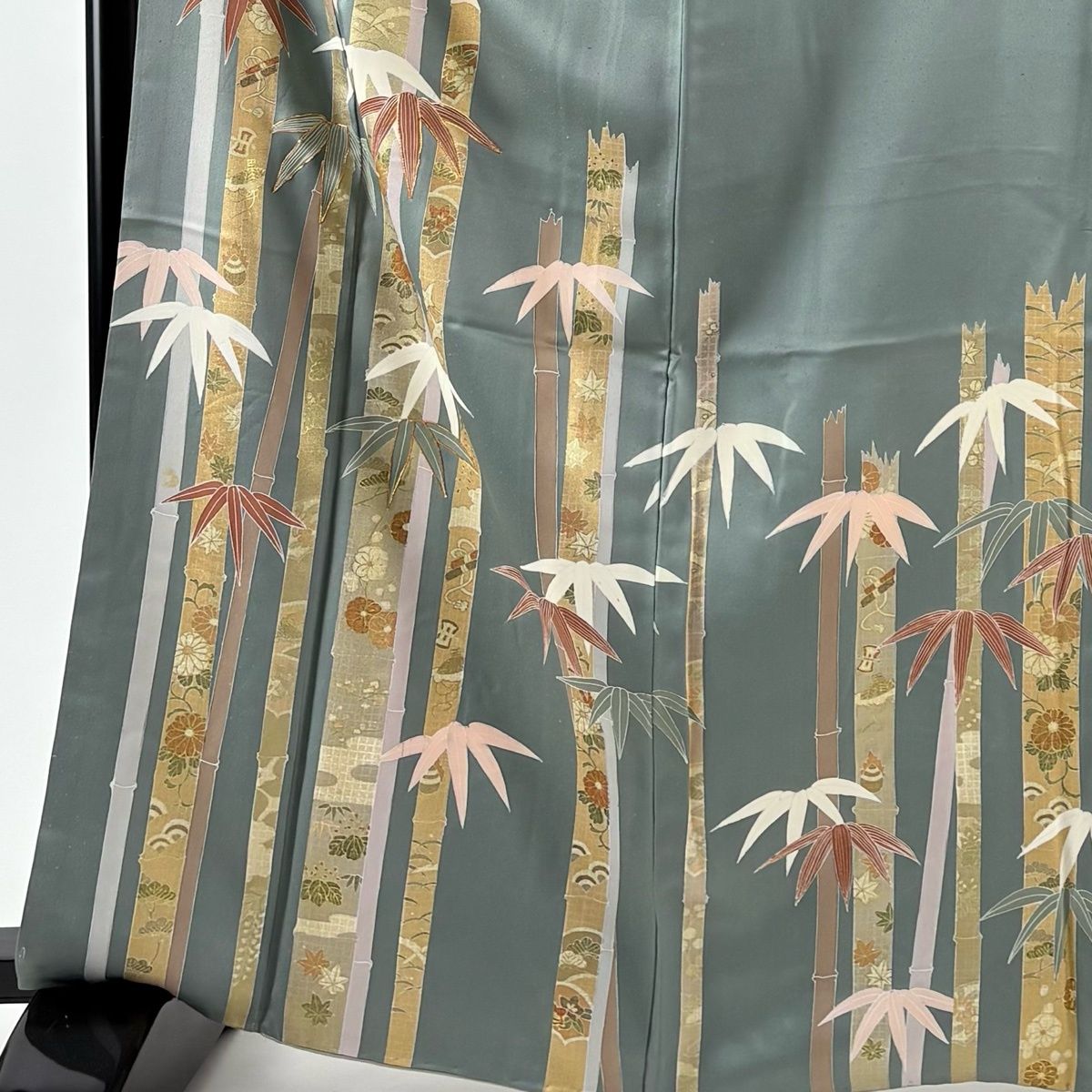 訪問着 身丈167 cm 裄丈66.5 M 袷 竹 宝づくし 金糸 金彩 灰緑 正絹 秀品 一つ紋