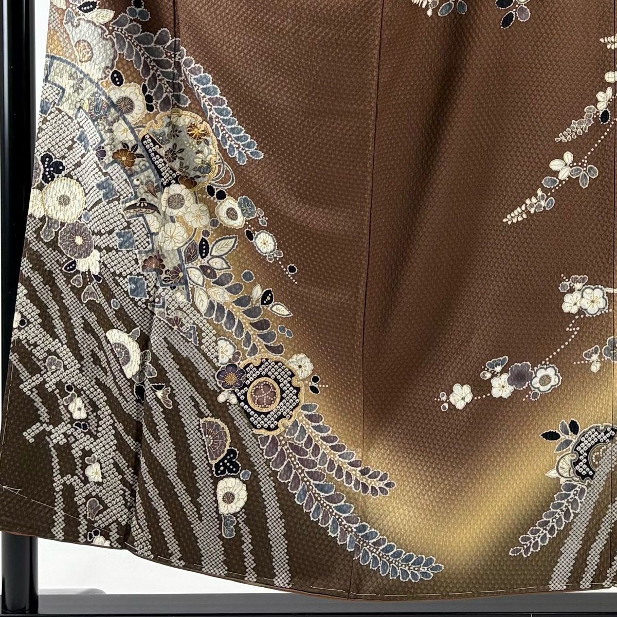 訪問着 身丈154.5 cm 裄丈63 S 袷 草花 雪輪 金糸 金彩 茶色 正絹 秀品